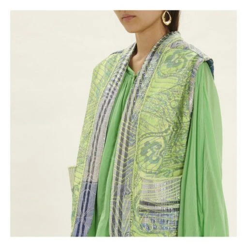 FORTE_FORTE Jacquard Metallic Sleeveless Jacket "Stars" | Green - Image 6