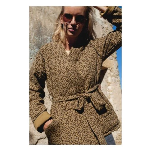 Sakura Quilted Cotton Gauze Jacket - Women's Collection | Caramel - Image 5