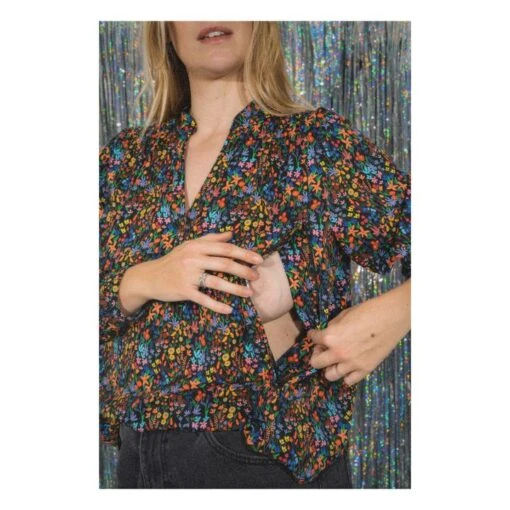 Time For Flowers Nursing Blouse | Black - Image 2